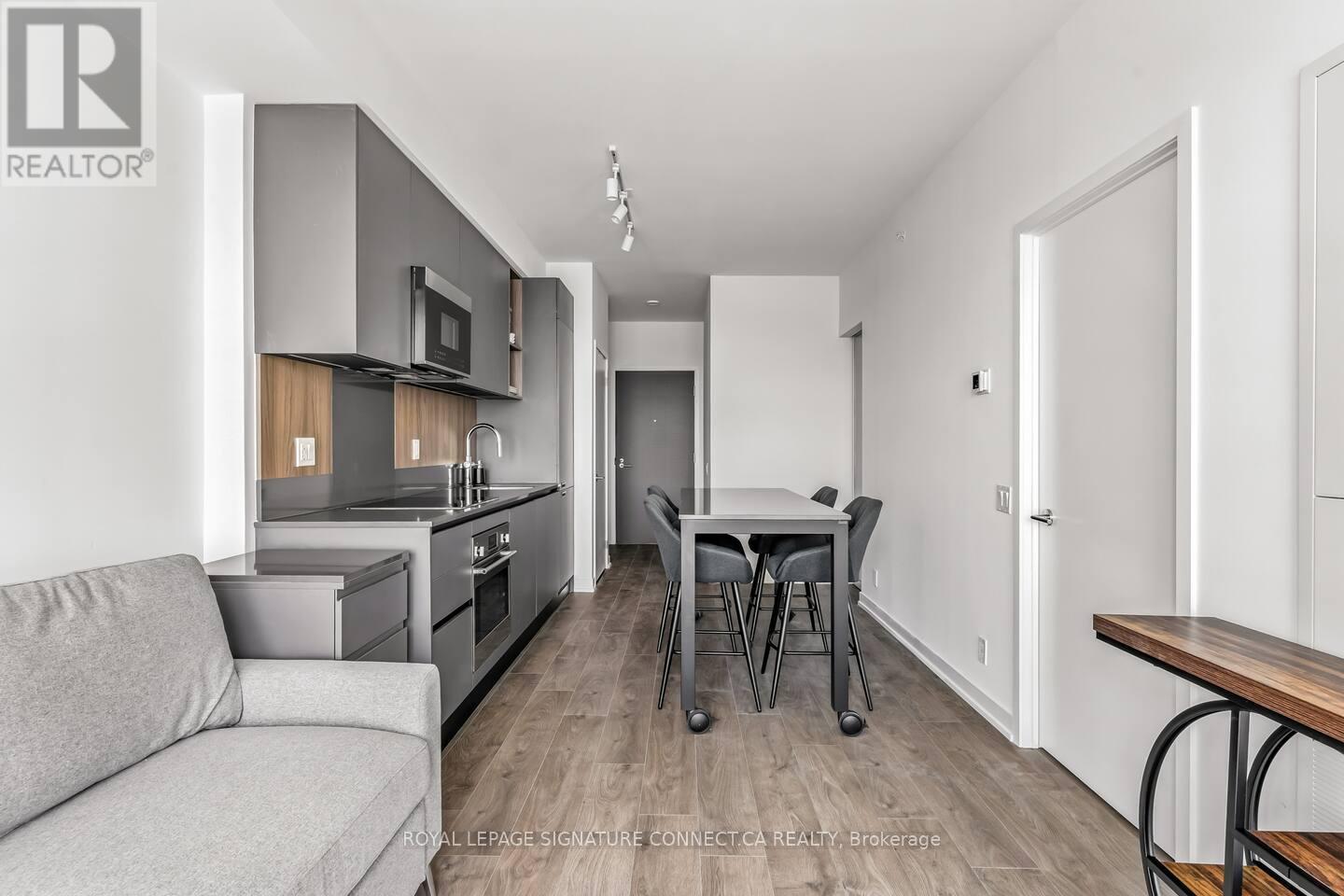 1609 - 39 Mary Street, Barrie, Ontario  L4N 1S9 - Photo 10 - S12475178
