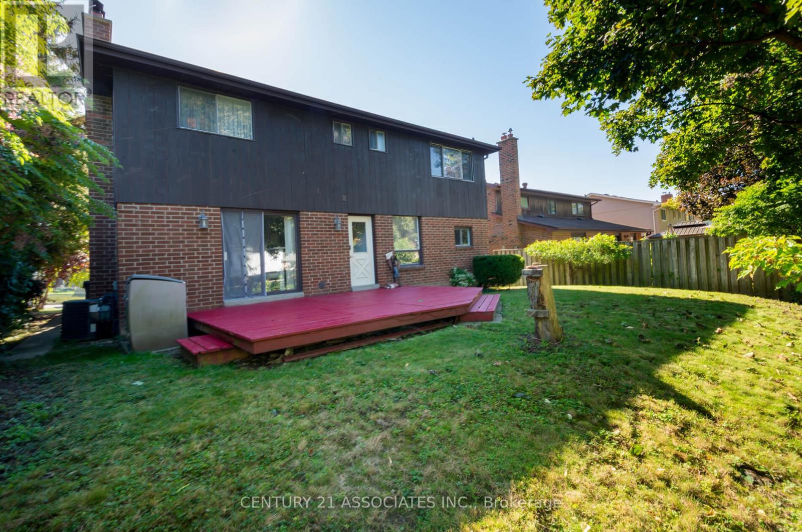 120 Elgin Drive, Brampton, Ontario  L6Y 2E8 - Photo 29 - W12475136