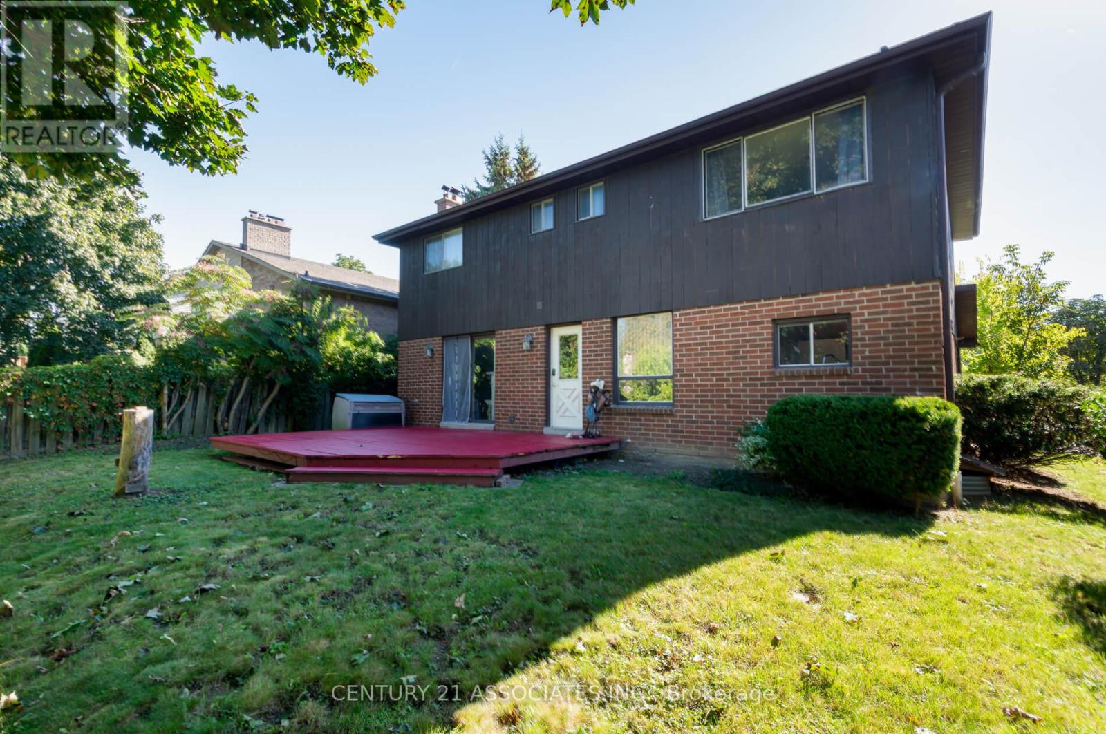120 Elgin Drive, Brampton, Ontario  L6Y 2E8 - Photo 30 - W12475136