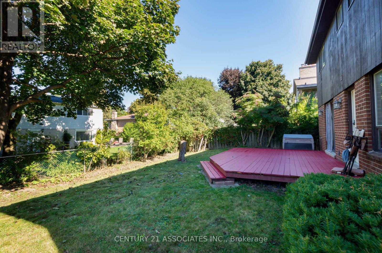 120 Elgin Drive, Brampton, Ontario  L6Y 2E8 - Photo 31 - W12475136