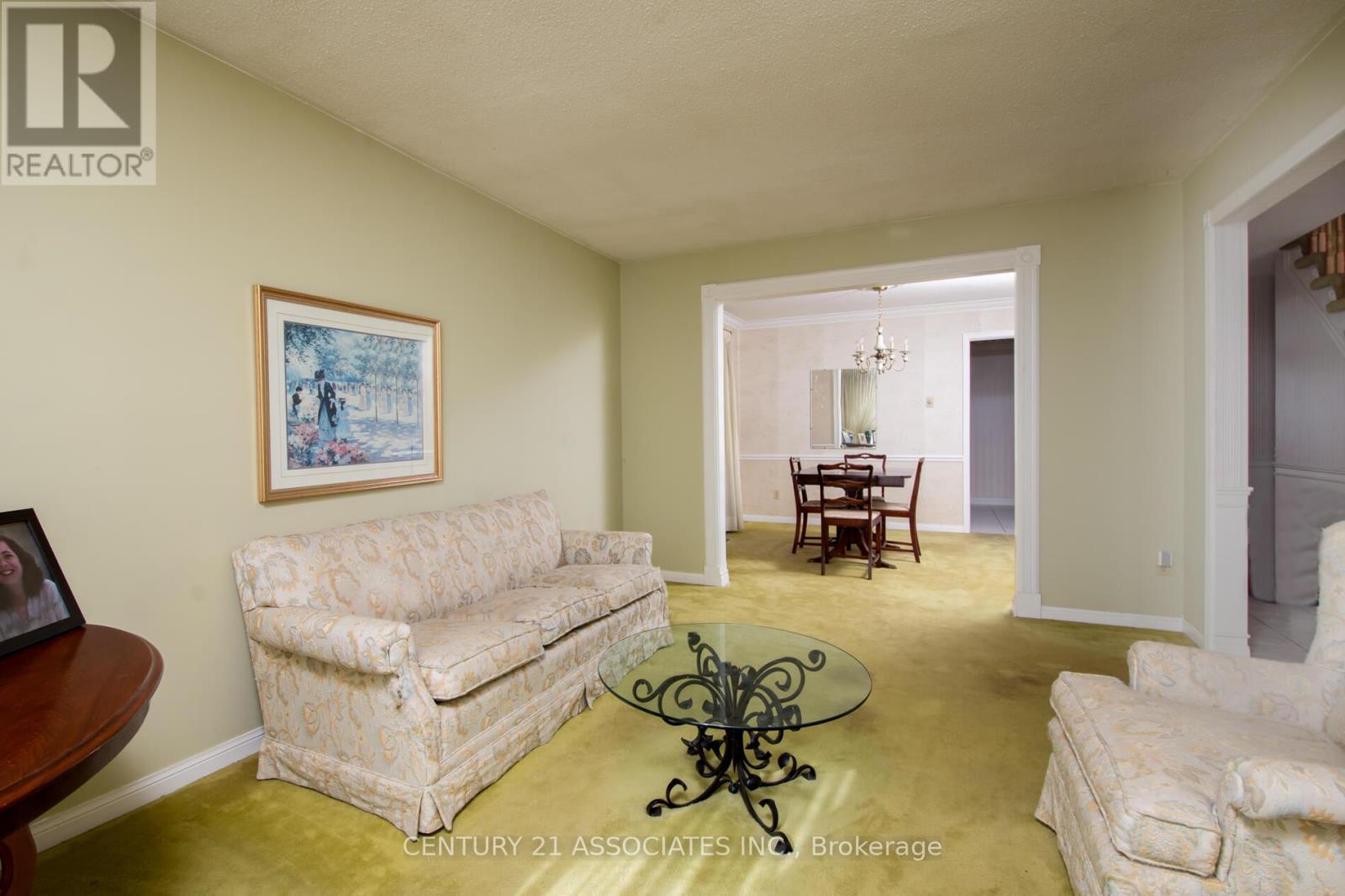 120 Elgin Drive, Brampton, Ontario  L6Y 2E8 - Photo 7 - W12475136