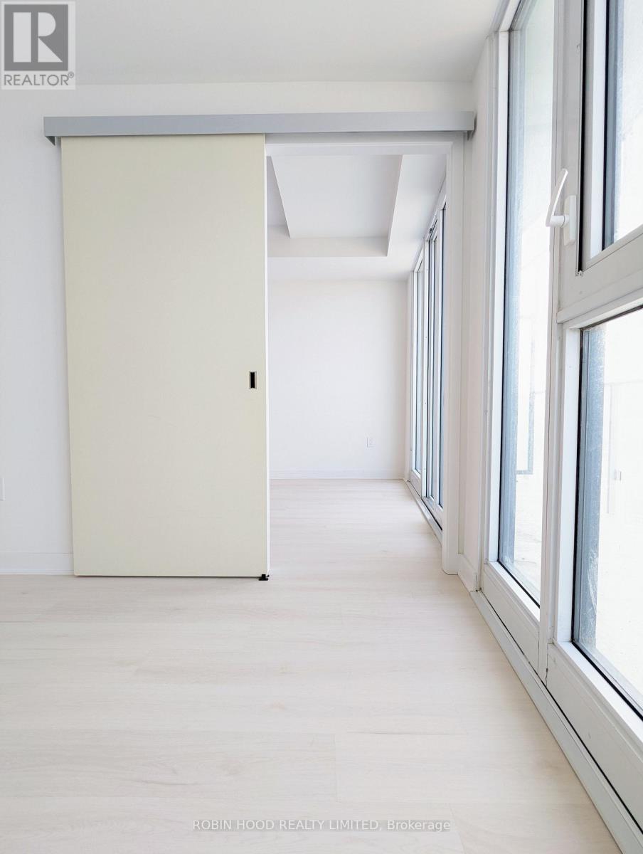 4612 - 3900 Confederation Parkway, Mississauga, Ontario  L5B 0M3 - Photo 13 - W12475151