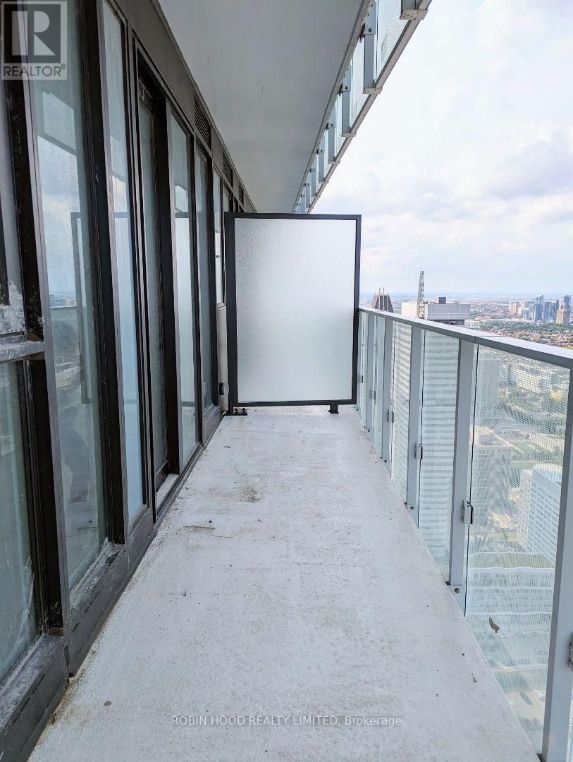 4612 - 3900 Confederation Parkway, Mississauga, Ontario  L5B 0M3 - Photo 18 - W12475151