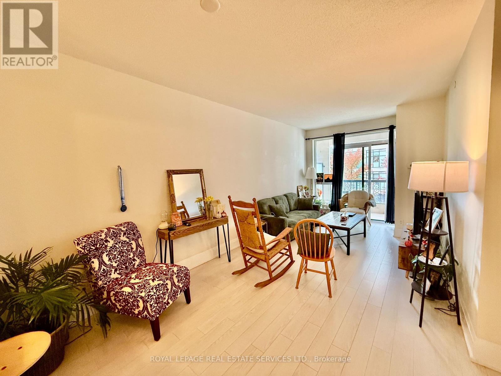 223 - 1 Old Mill Drive, Toronto, Ontario  M6S 0A1 - Photo 10 - W12475166
