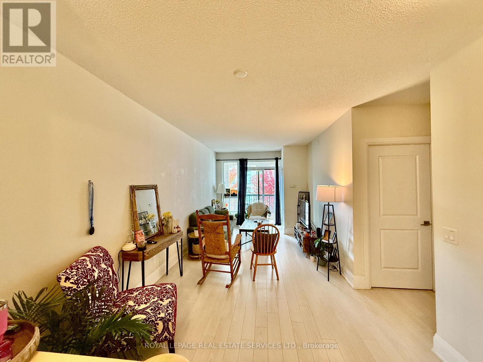 223 - 1 Old Mill Drive, Toronto, Ontario  M6S 0A1 - Photo 12 - W12475166