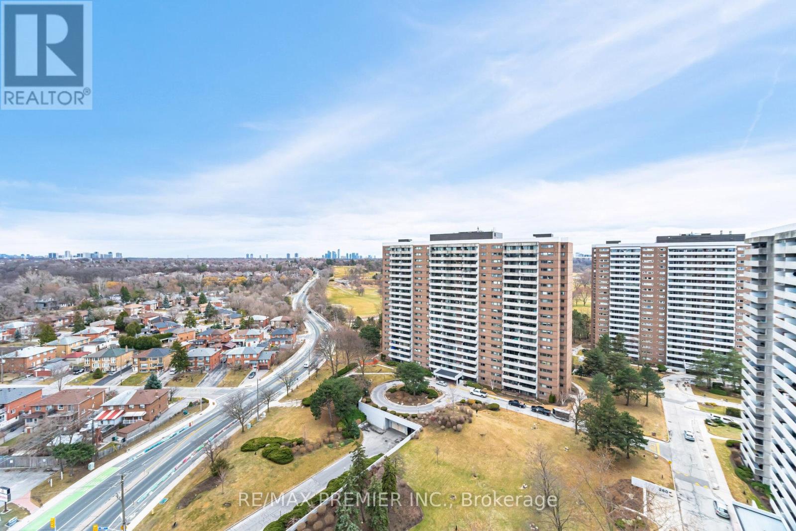 1905 - 270 Scarlett Road, Toronto, Ontario  M6N 4X7 - Photo 29 - W12475167