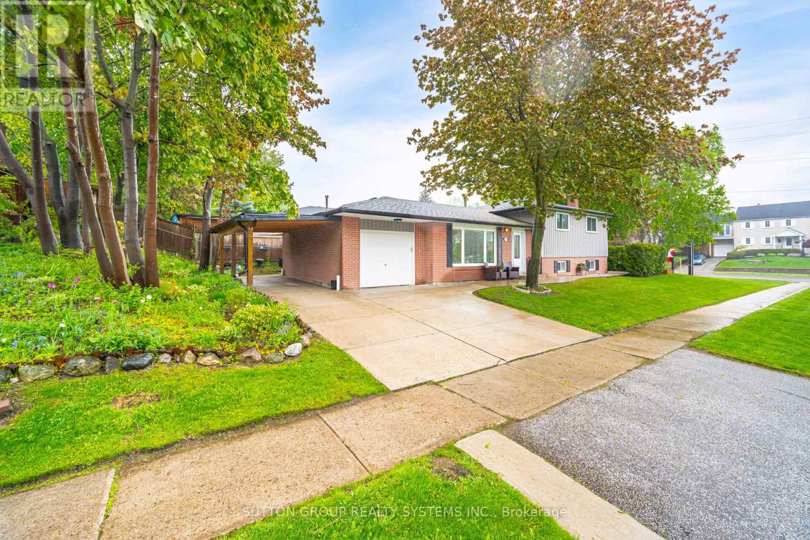 175 Connaught Crescent, Caledon, Ontario  L7E 2S8 - Photo 2 - W12475168