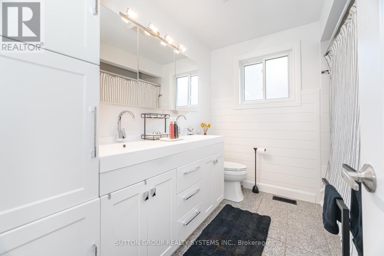 175 Connaught Crescent, Caledon, Ontario  L7E 2S8 - Photo 27 - W12475168