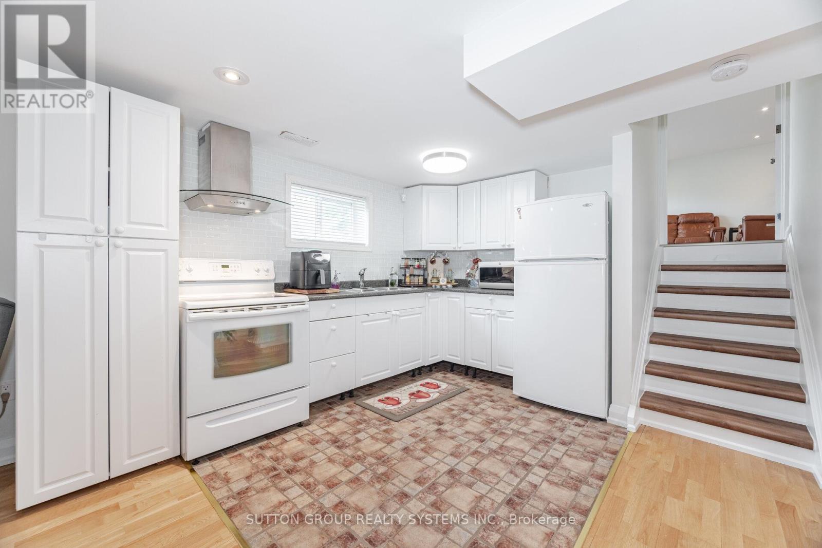 175 Connaught Crescent, Caledon, Ontario  L7E 2S8 - Photo 29 - W12475168