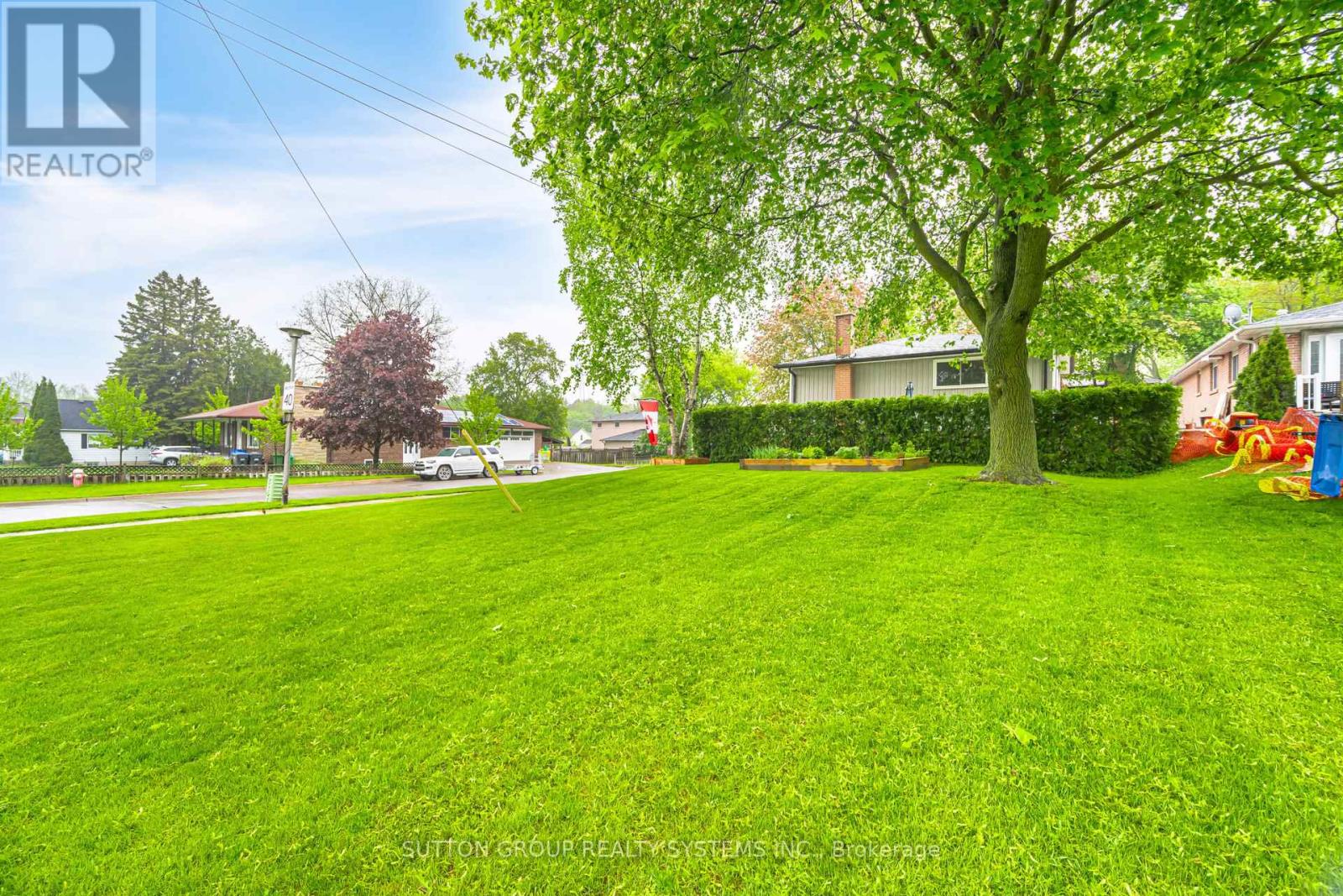 175 Connaught Crescent, Caledon, Ontario  L7E 2S8 - Photo 6 - W12475168