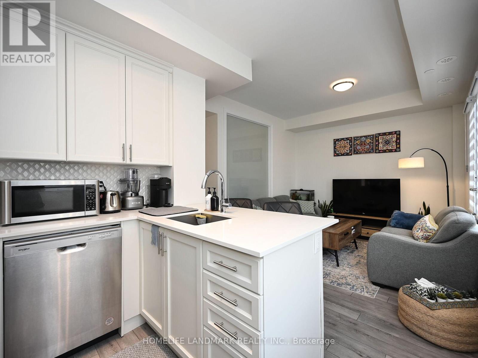 #338 - 349 Wheat Boom Drive, Oakville, Ontario  L6H 7X5 - Photo 13 - W12475177