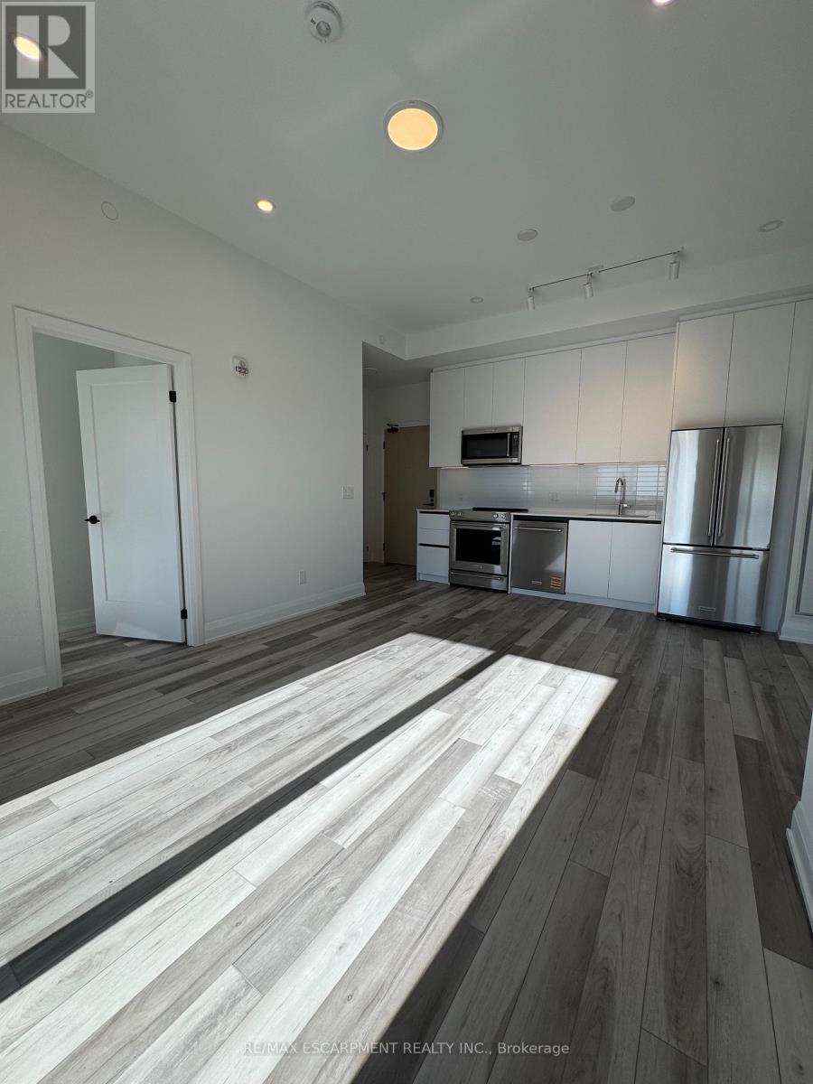 530 - 3250 Carding Mill Trail, Oakville, Ontario  L6M 1L3 - Photo 20 - W12475179