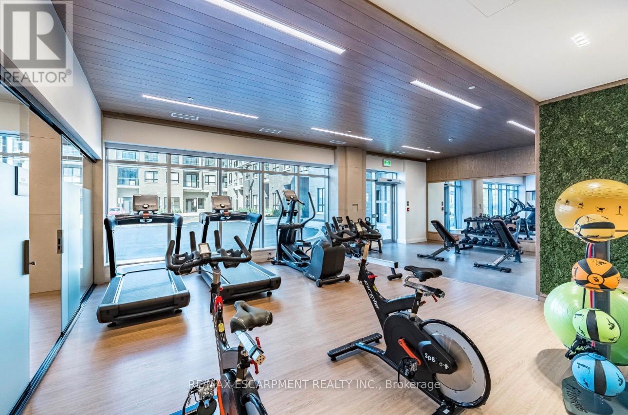 530 - 3250 Carding Mill Trail, Oakville, Ontario  L6M 1L3 - Photo 6 - W12475179