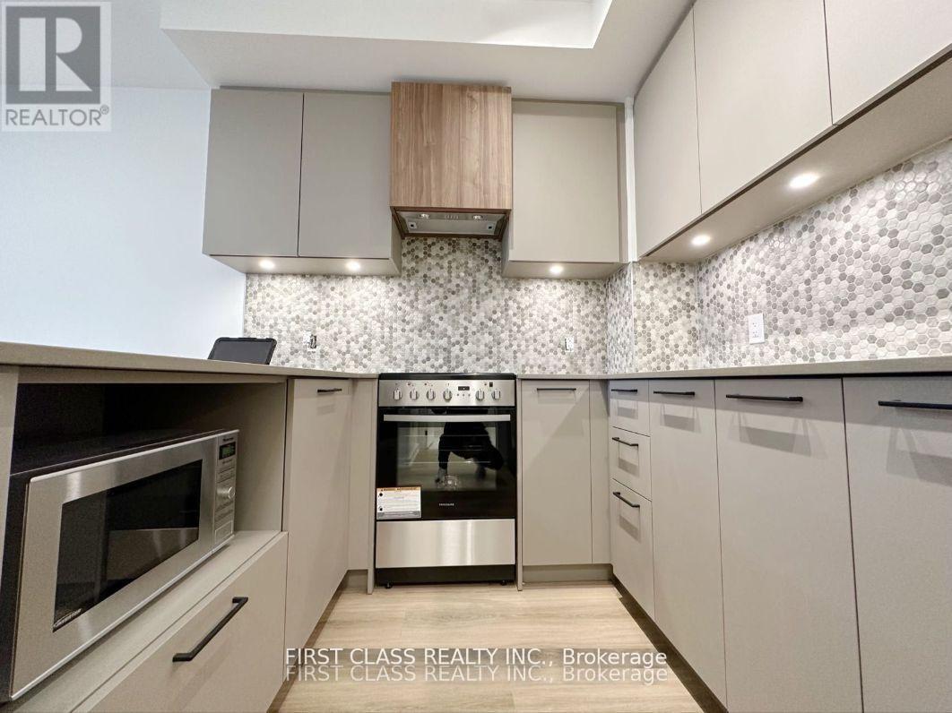 B008 - 20 Legarfeld Drive, Brampton, Ontario  L7A 5L4 - Photo 4 - W12475183