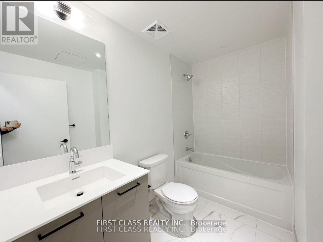 B008 - 20 Legarfeld Drive, Brampton, Ontario  L7A 5L4 - Photo 5 - W12475183