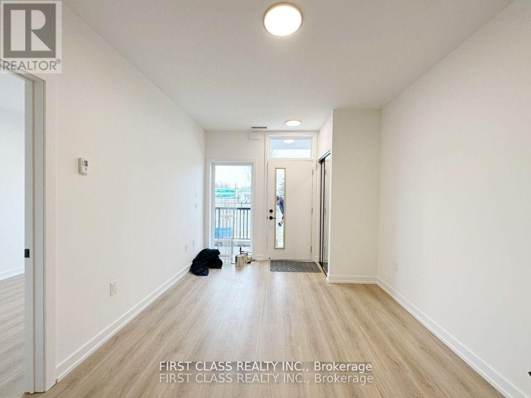 B008 - 20 Legarfeld Drive, Brampton, Ontario  L7A 5L4 - Photo 6 - W12475183