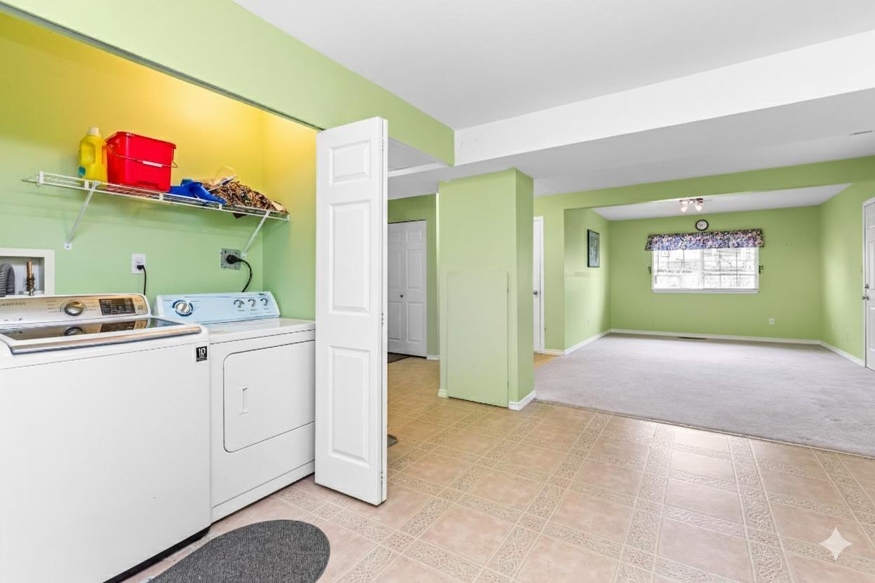 8251 Wharton Place, Mission, British Columbia  V2V 7A4 - Photo 28 - R3060662
