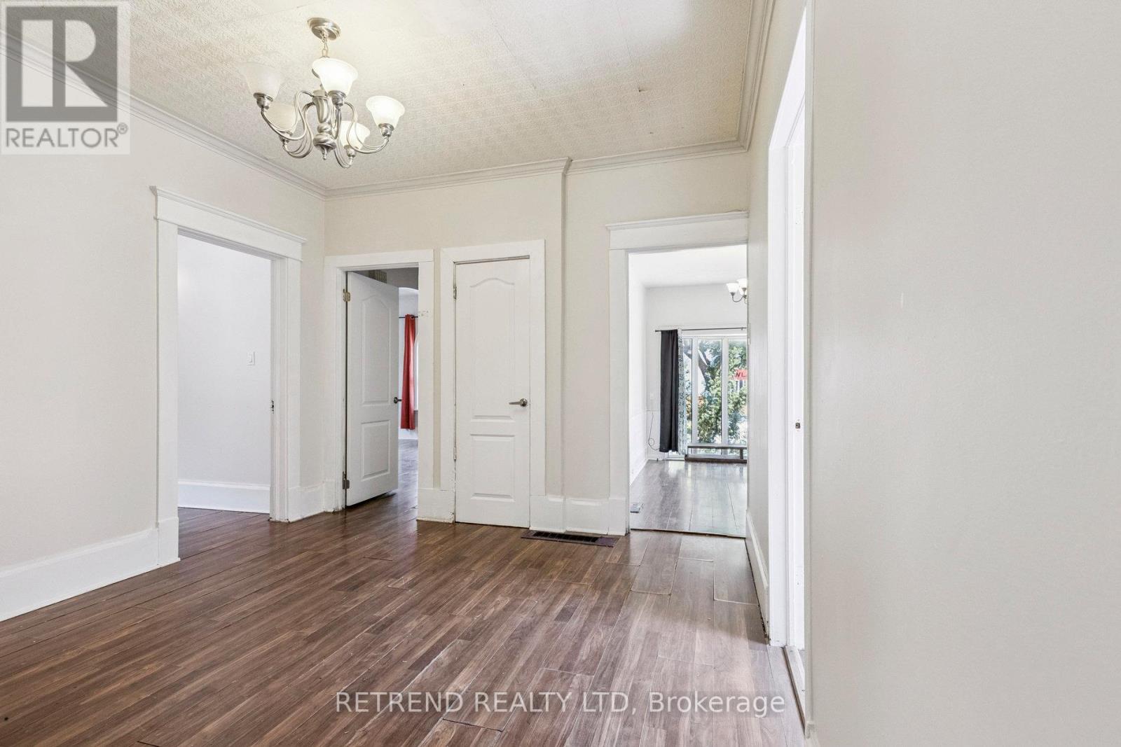 219 Erie Avenue, Brantford, Ontario  N3S 2H1 - Photo 46 - X12475139