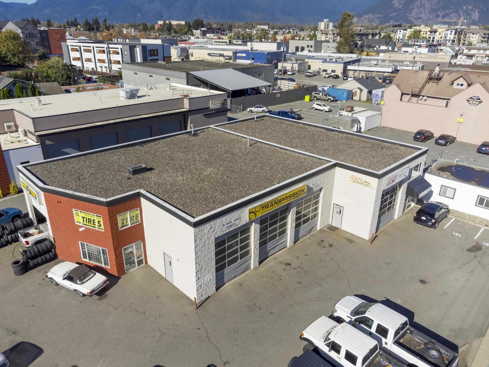 8815 Young Road, Chilliwack Proper South, Chilliwack, British Columbia  V2P 4P6 - Photo 3 - C8073205