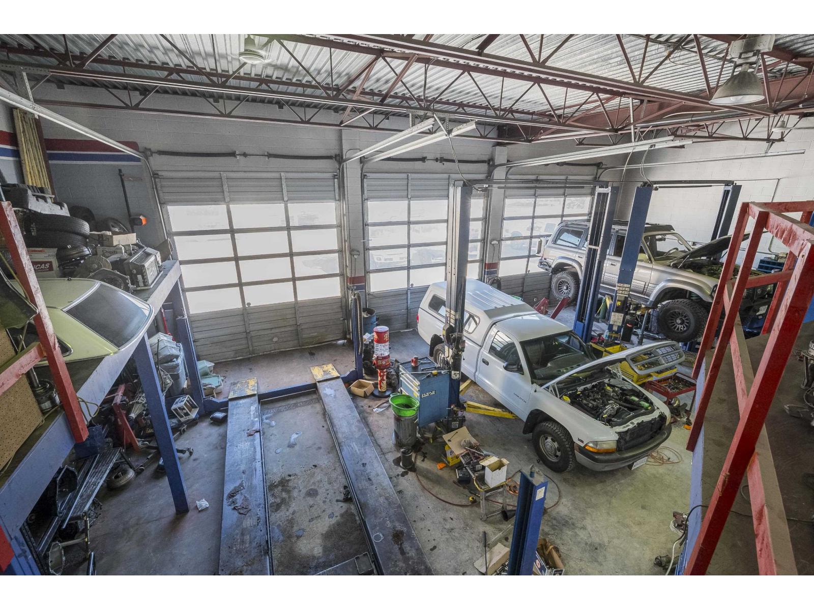 8815 Young Road, Chilliwack Proper South, Chilliwack, British Columbia  V2P 4P6 - Photo 25 - C8073205