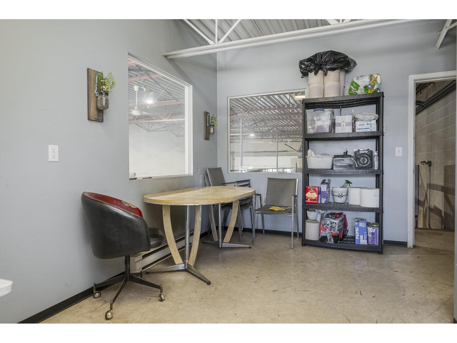 8815 Young Road, Chilliwack Proper South, Chilliwack, British Columbia  V2P 4P6 - Photo 37 - C8073205