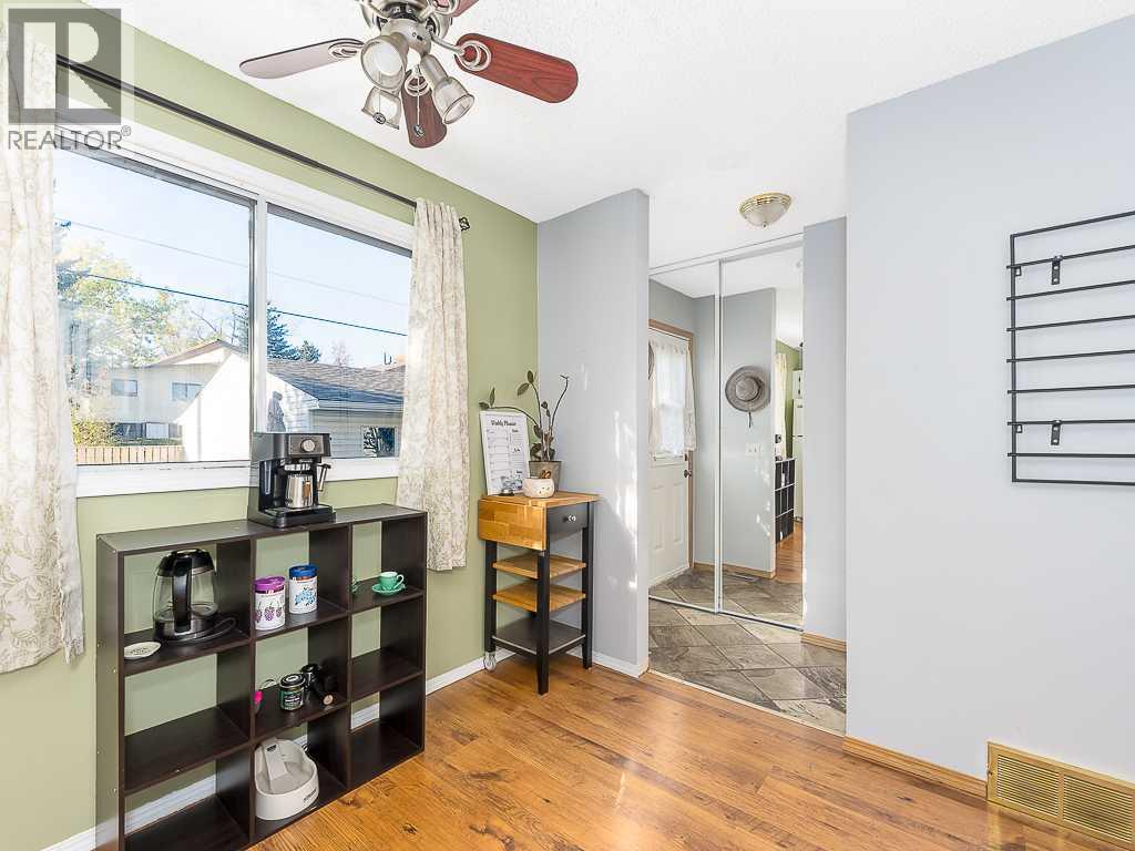 147 Berwick Way Nw, Calgary, Alberta  T3K 1B8 - Photo 15 - A2265034