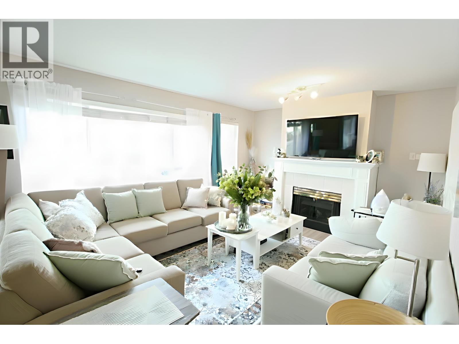 5531 Oliver Drive, Richmond, British Columbia  V6V 2P2 - Photo 3 - R3060805
