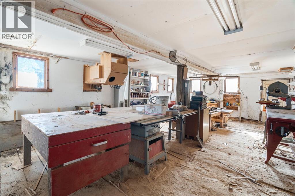 24064 Meadow Drive, Rural Rocky View County, Alberta  T3R 1A7 - Photo 22 - A2264499