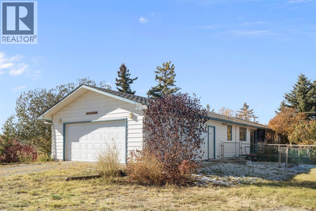 24064 Meadow Drive, Rural Rocky View County, Alberta  T3R 1A7 - Photo 18 - A2264499