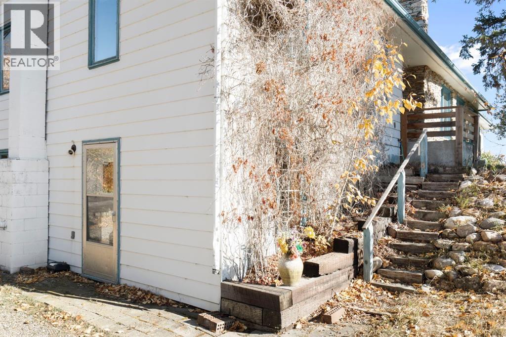 24064 Meadow Drive, Rural Rocky View County, Alberta  T3R 1A7 - Photo 16 - A2264499