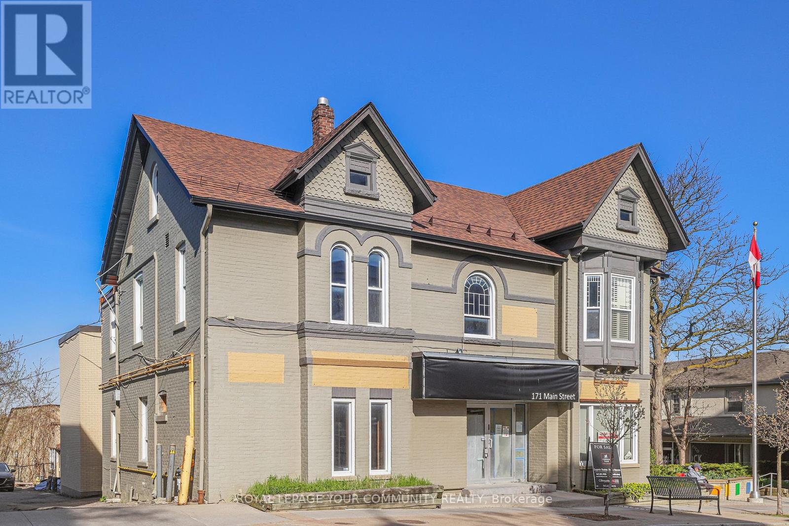 171 Main Street S, Newmarket, Ontario  L3Y 3Y9 - Photo 2 - N8281730