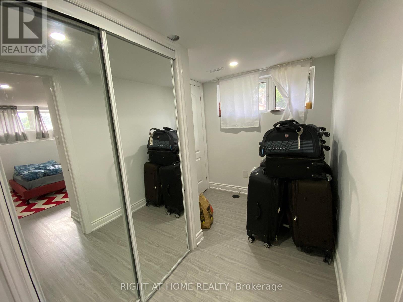 Lower - 2 Hagersville Court, Toronto, Ontario  M9C 4A3 - Photo 6 - W12433684