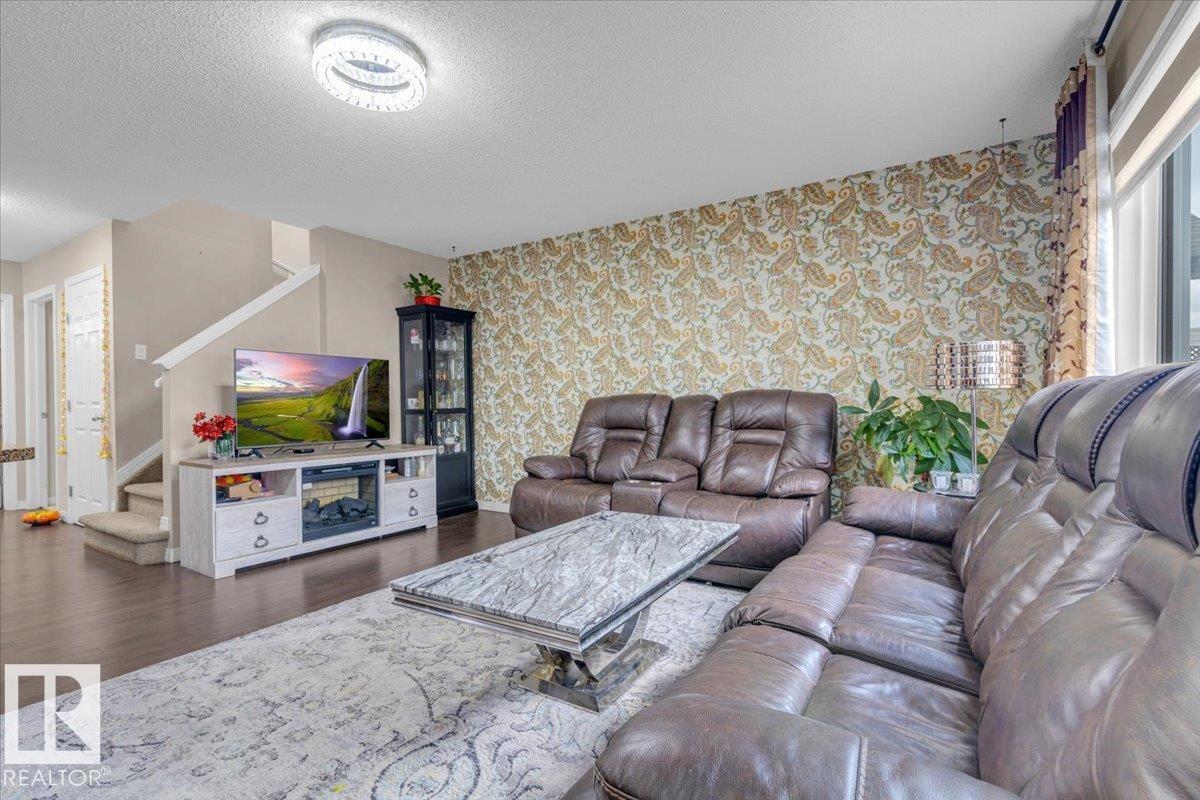 5516 5 Av Sw, Edmonton, Alberta  T6X 1R9 - Photo 11 - E4463022