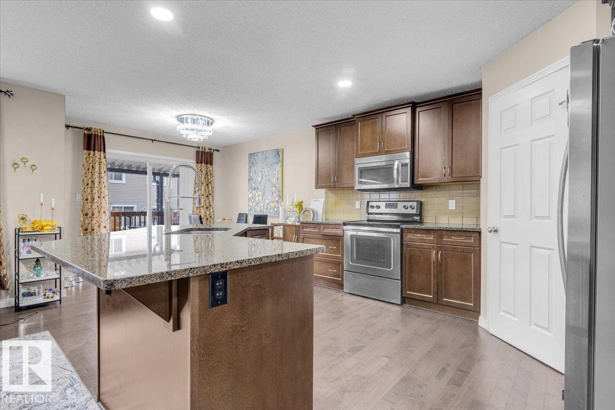 5516 5 Av Sw, Edmonton, Alberta  T6X 1R9 - Photo 13 - E4463022