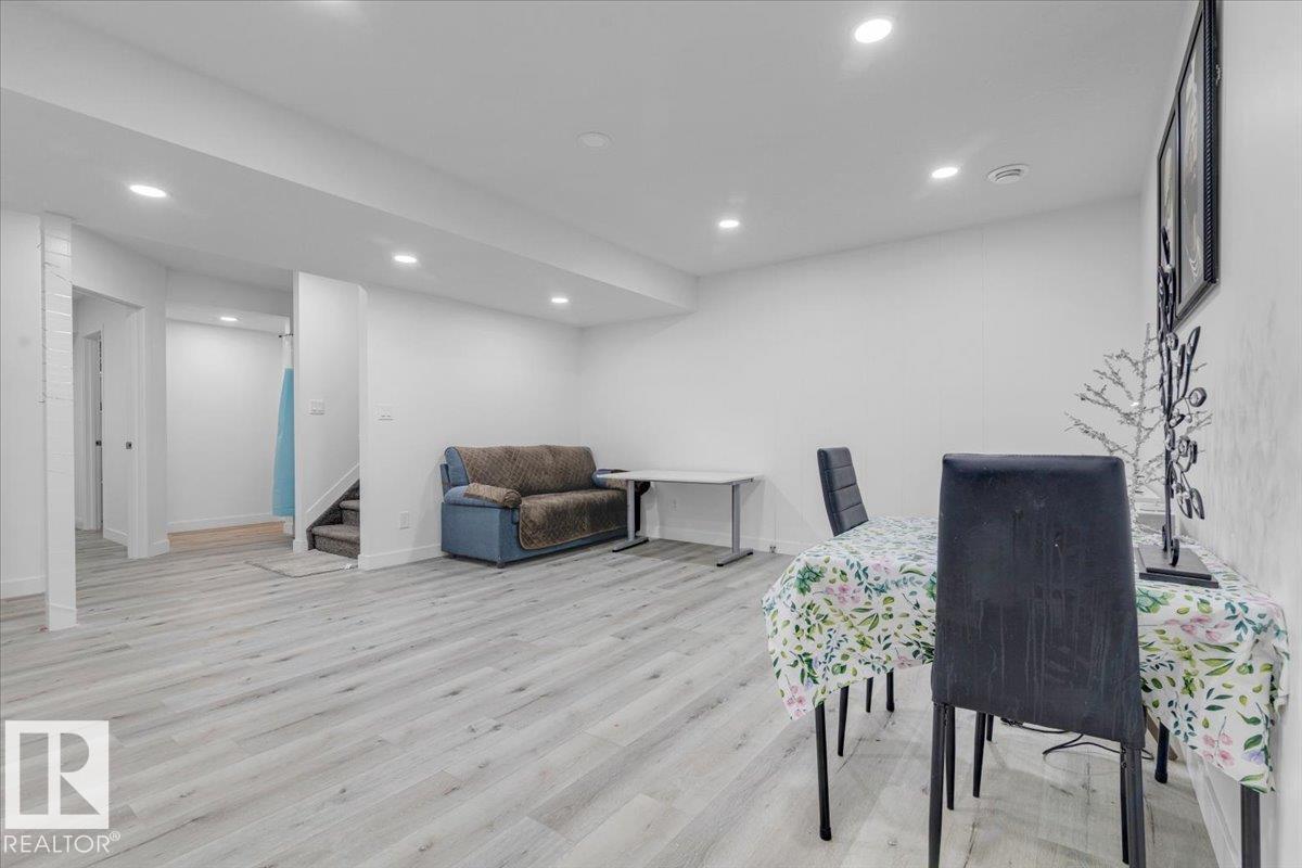 5516 5 Av Sw, Edmonton, Alberta  T6X 1R9 - Photo 37 - E4463022