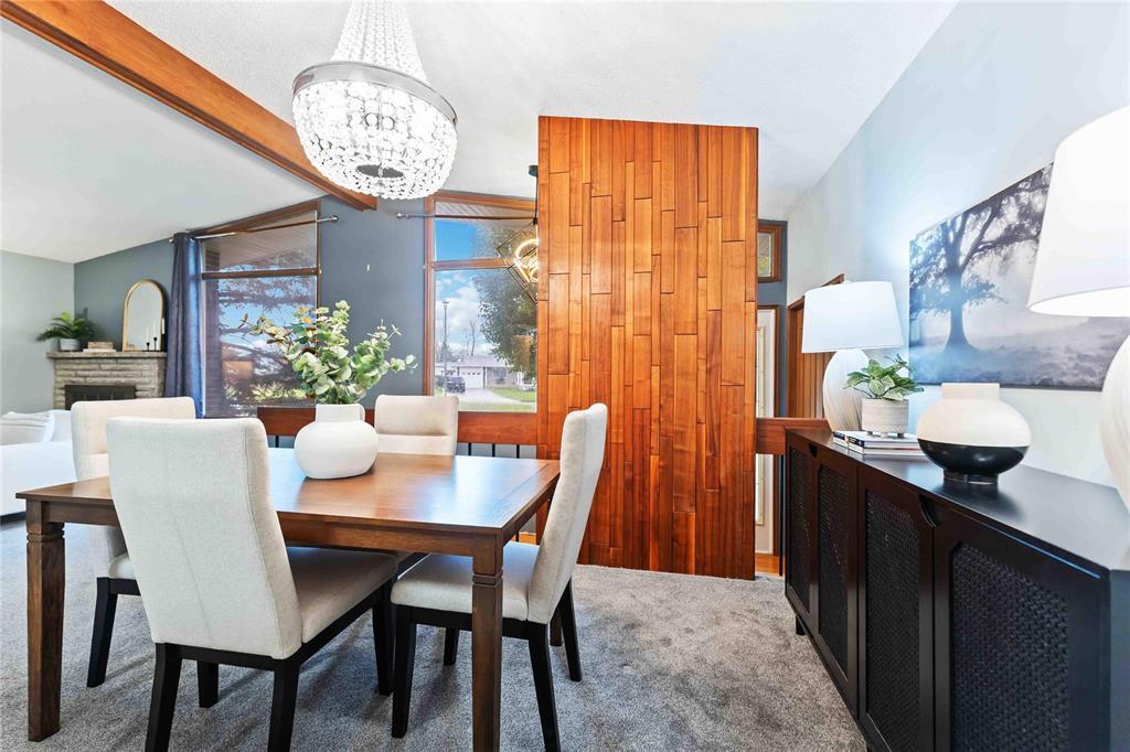 17 Carnaby Place, Winnipeg, Manitoba  R2J 3B9 - Photo 3 - 202526987