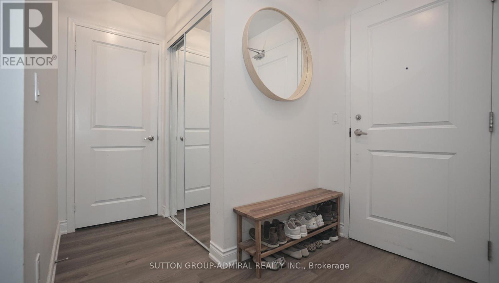 702 - 21 Grand Magazine Street, Toronto, Ontario  M5V 1B5 - Photo 17 - C12475202