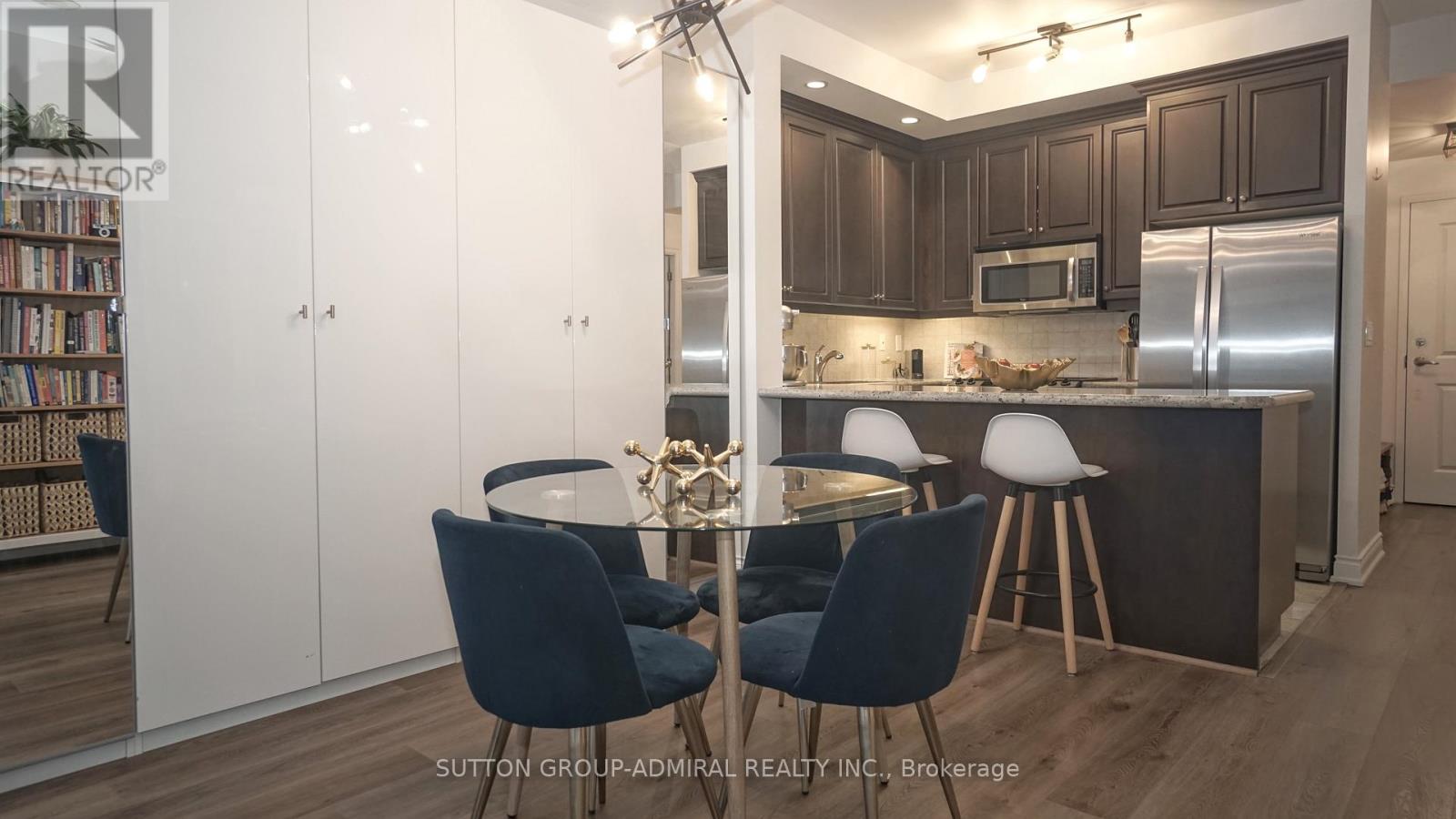 702 - 21 Grand Magazine Street, Toronto, Ontario  M5V 1B5 - Photo 4 - C12475202
