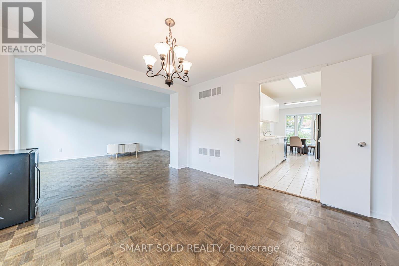26 Anvil Mill Way, Toronto, Ontario  M2L 1R1 - Photo 13 - C12475204