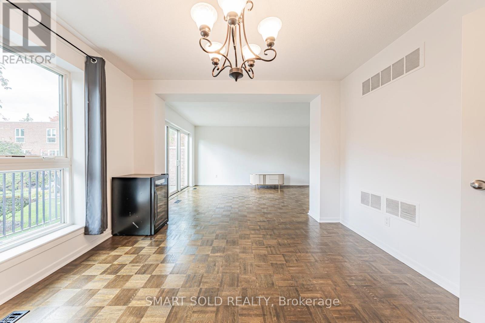 26 Anvil Mill Way, Toronto, Ontario  M2L 1R1 - Photo 14 - C12475204