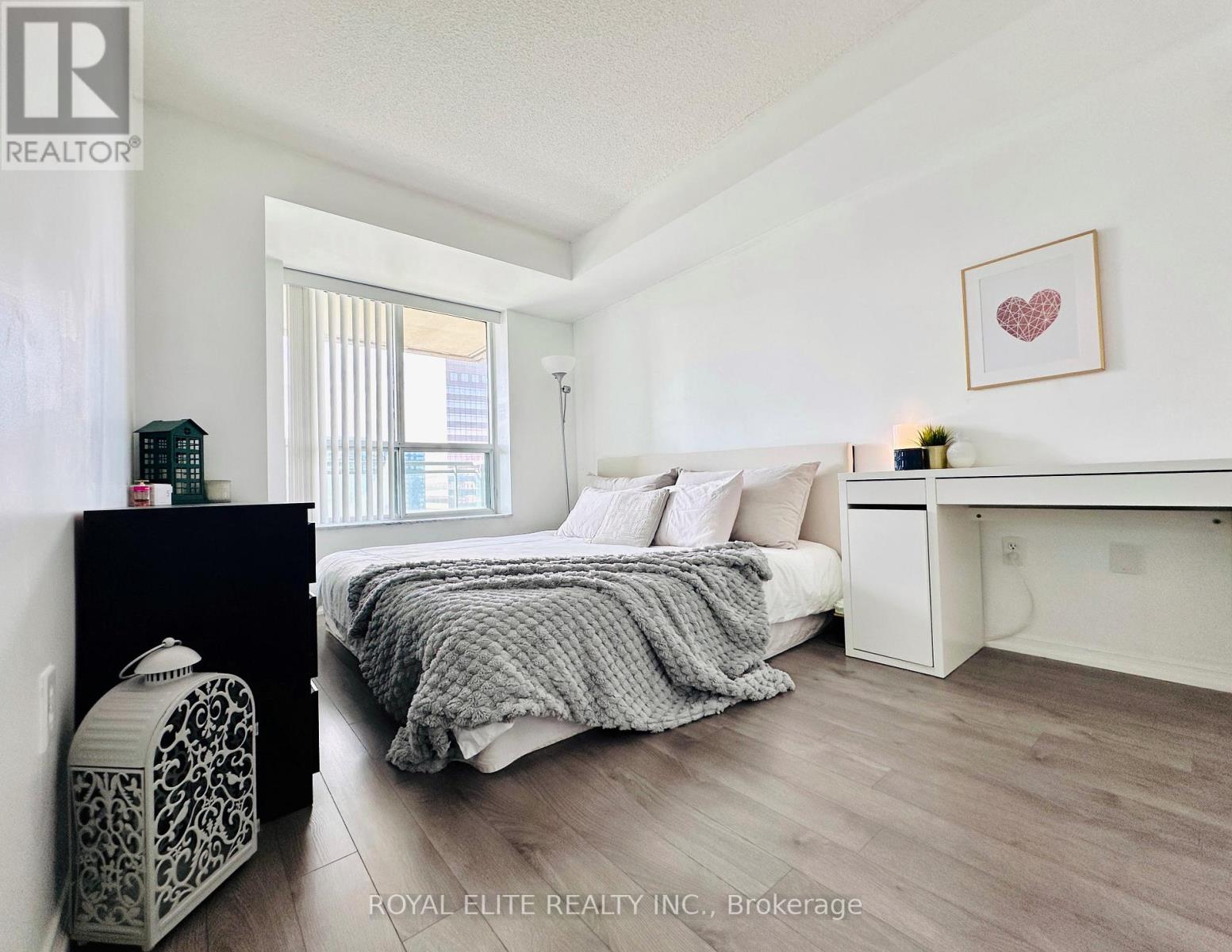 2001 - 1 Pemberton Avenue, Toronto, Ontario  M2M 4L9 - Photo 10 - C12475212