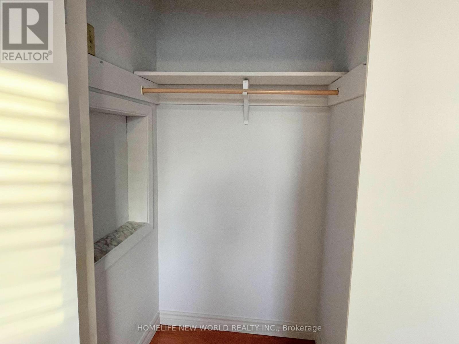 58 Marathon Crescent, Toronto, Ontario  M2R 2L7 - Photo 18 - C12475216