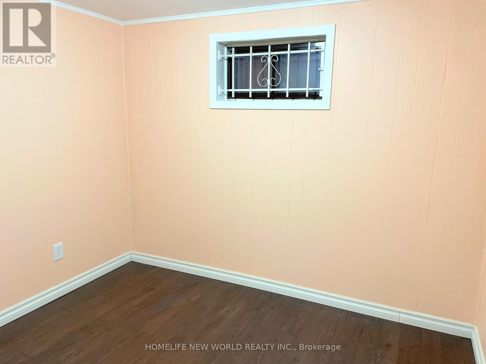 58 Marathon Crescent, Toronto, Ontario  M2R 2L7 - Photo 28 - C12475216