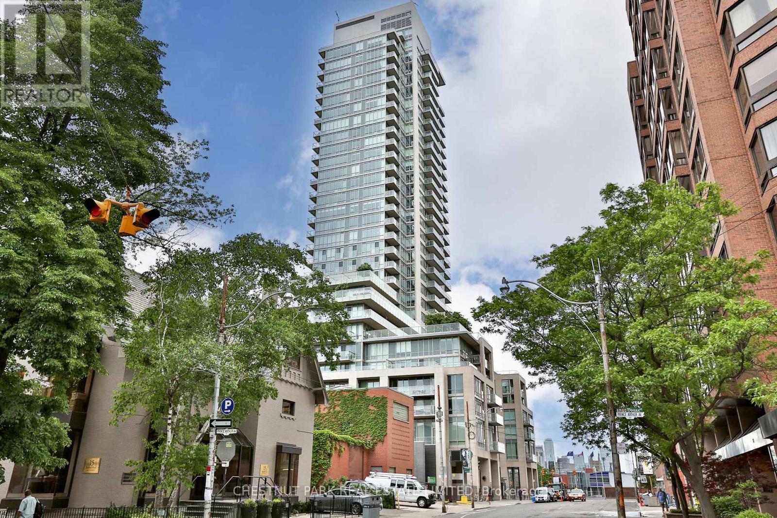 1002 - 1 Bedford Road, Toronto, Ontario  M5R 2B5 - Photo 2 - C12475275