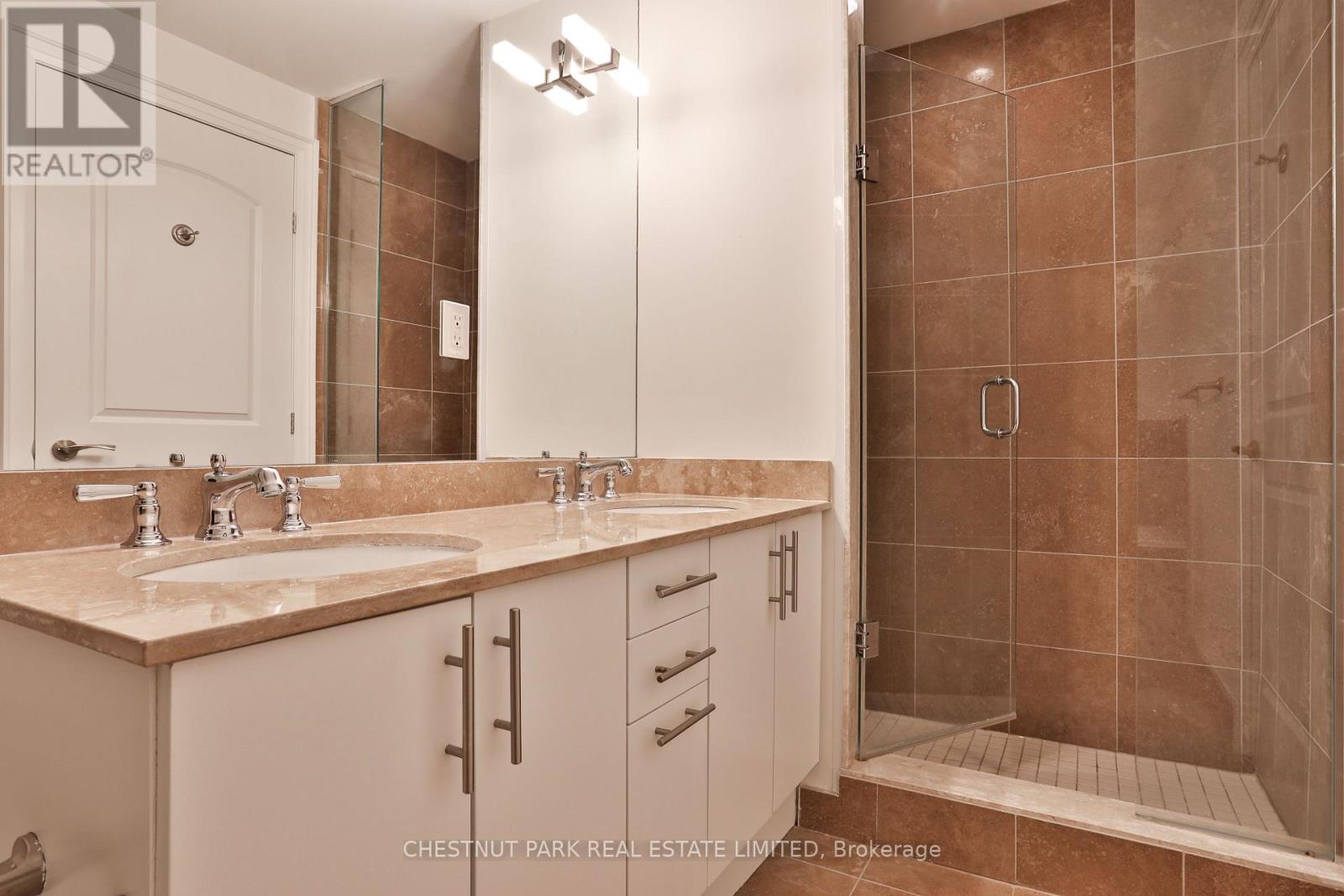 1002 - 1 Bedford Road, Toronto, Ontario  M5R 2B5 - Photo 24 - C12475275