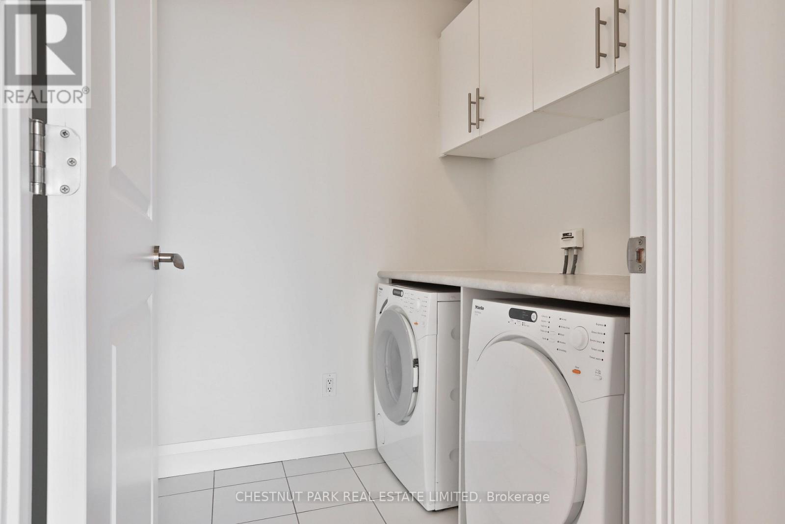1002 - 1 Bedford Road, Toronto, Ontario  M5R 2B5 - Photo 28 - C12475275