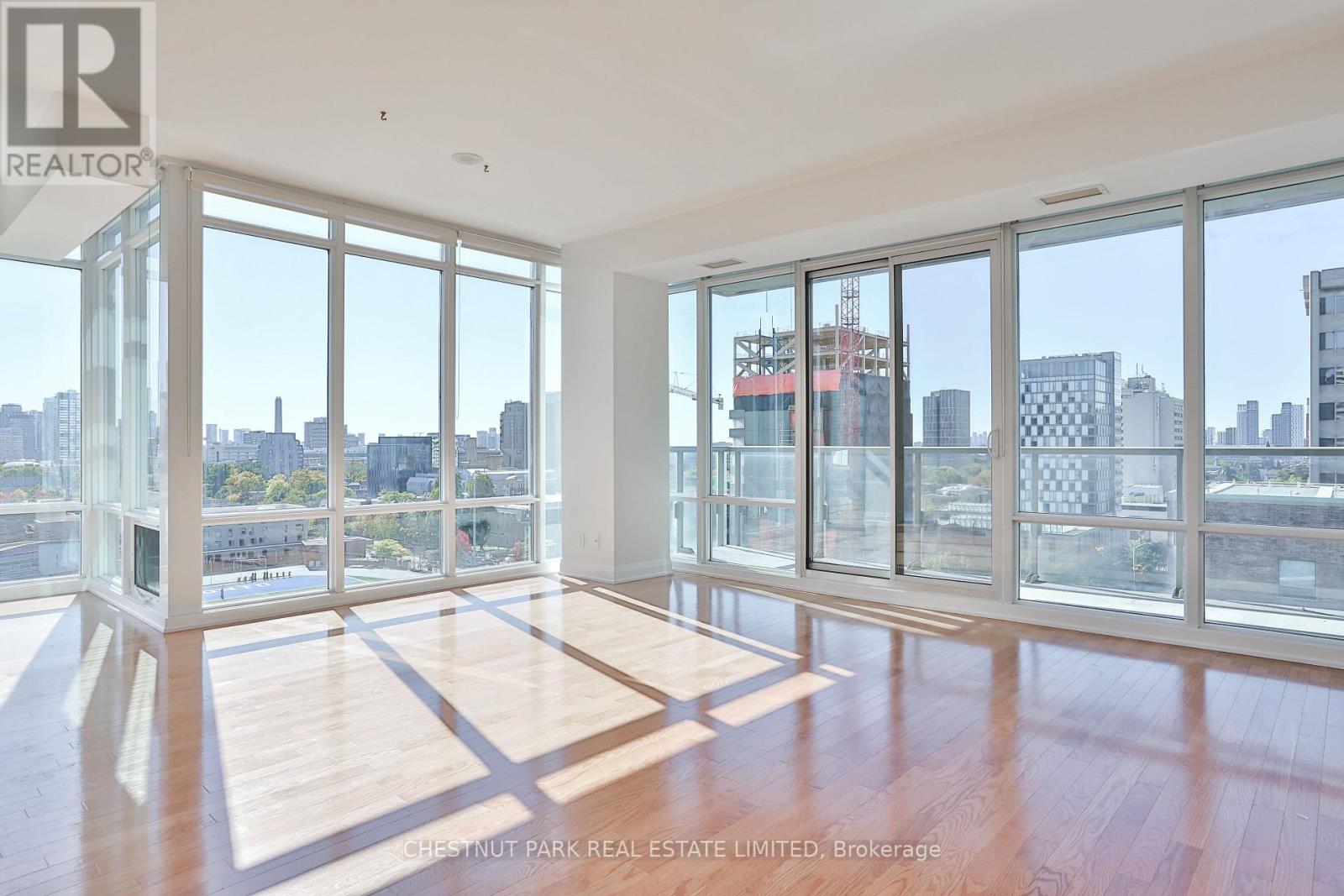 1002 - 1 Bedford Road, Toronto, Ontario  M5R 2B5 - Photo 6 - C12475275