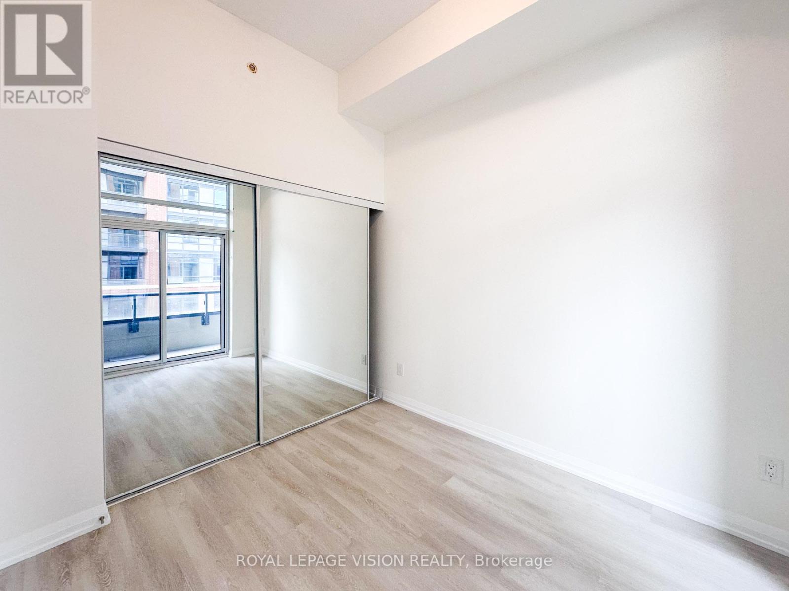 909 - 3260 Sheppard Avenue E, Toronto, Ontario  M1T 3K3 - Photo 10 - E12475221