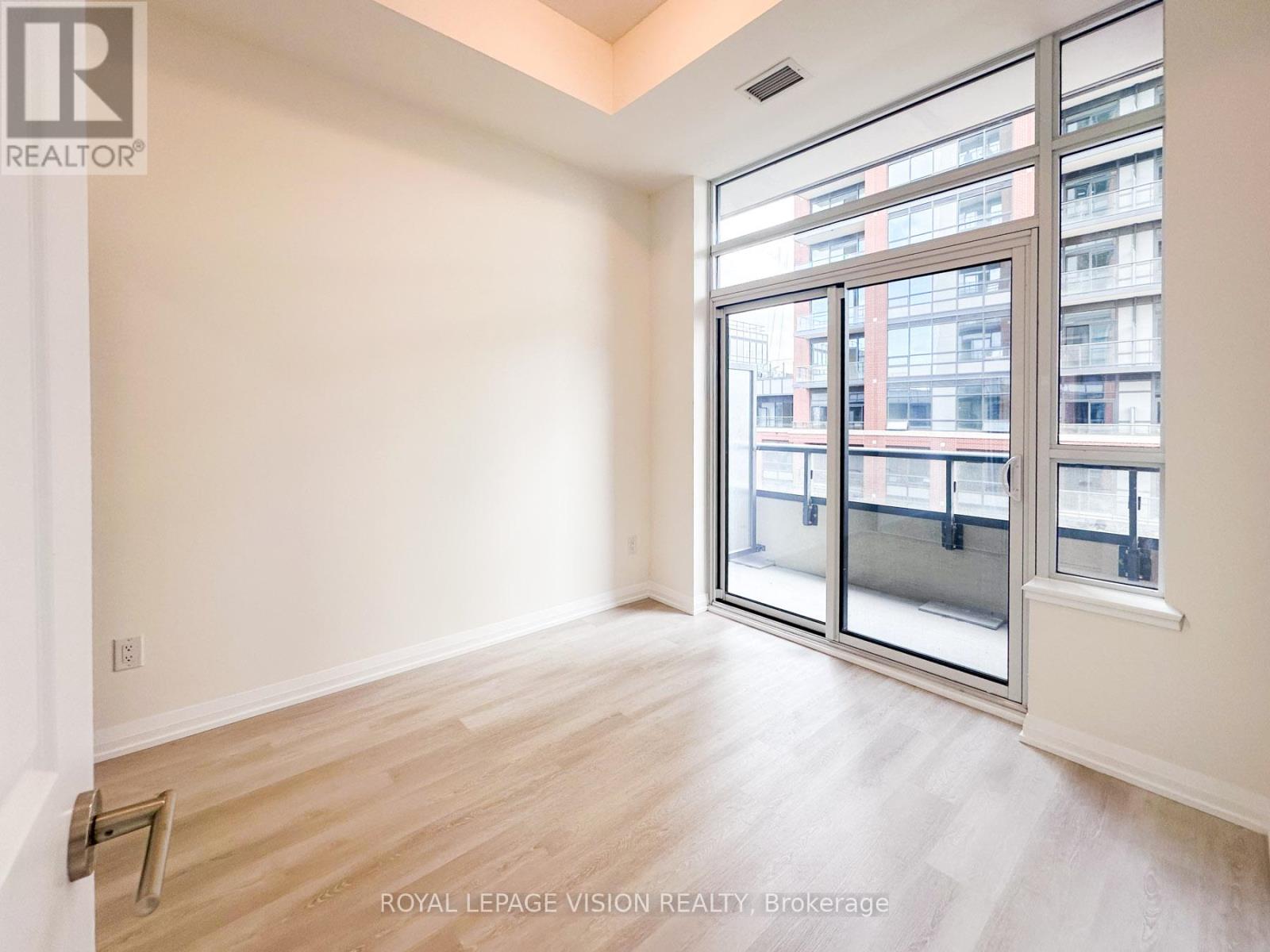 909 - 3260 Sheppard Avenue E, Toronto, Ontario  M1T 3K3 - Photo 11 - E12475221