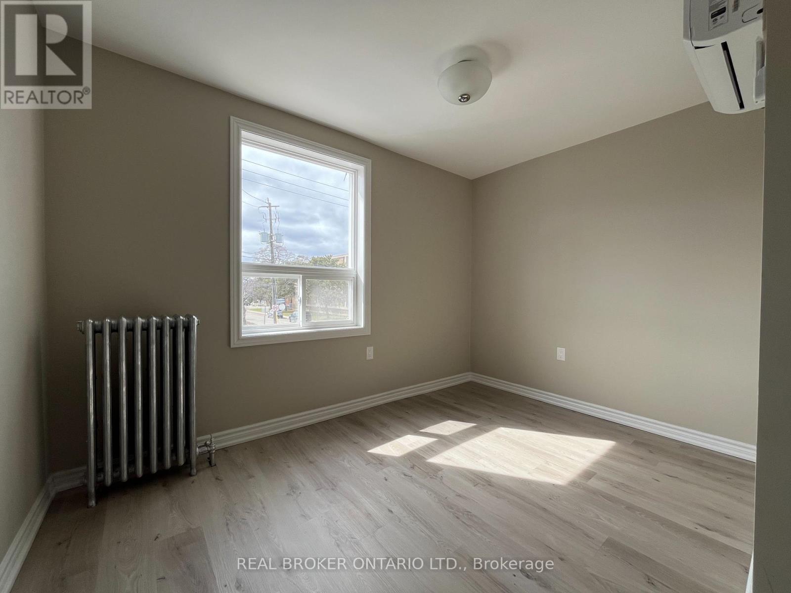 106 - 395a Donlands Avenue, Toronto, Ontario  M4J 3S2 - Photo 2 - E12475241